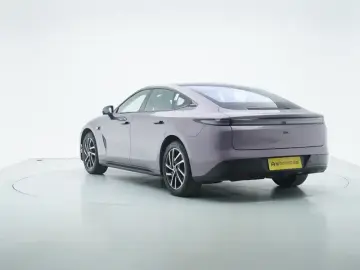 2025 Exeed Exlantix ES с пробегом 24 000 км