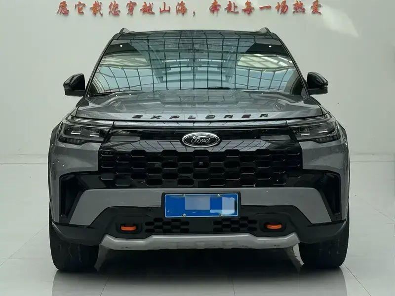 2023 Ford Explorer с пробегом 95 000 км