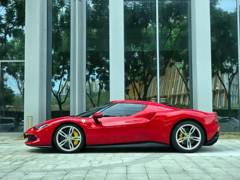 2021 Ferrari 296 с пробегом 7 500 км