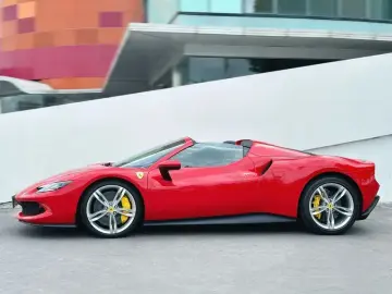 2022 Ferrari 296 с пробегом 18 000 км