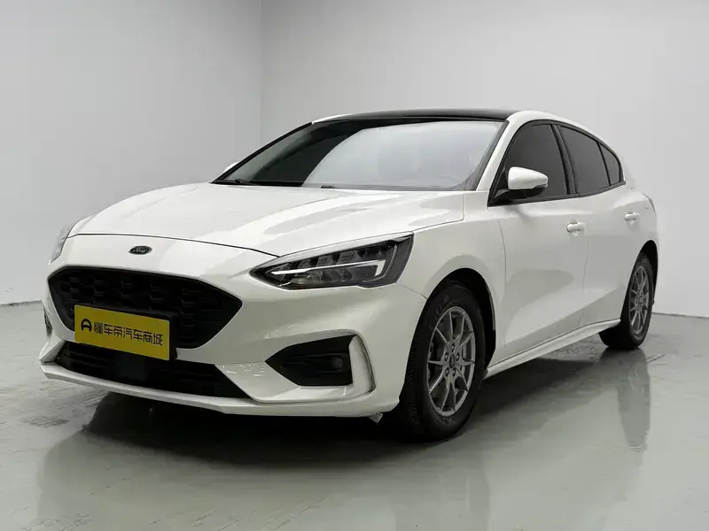 2021 Ford Focus с пробегом 55 000 км