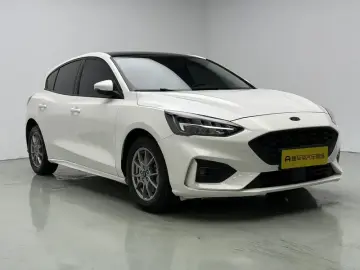 2021 Ford Focus с пробегом 55 000 км