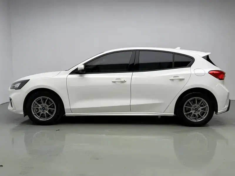 2021 Ford Focus с пробегом 55 000 км