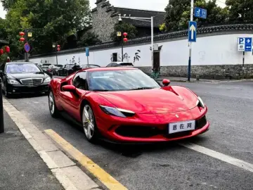 2021 Ferrari 296 с пробегом 5 500 км