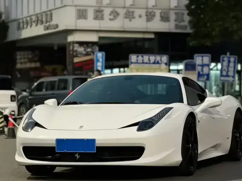 2015 Ferrari 458 с пробегом 58 000 км