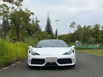 2011 Ferrari 458 с пробегом 70 000 км