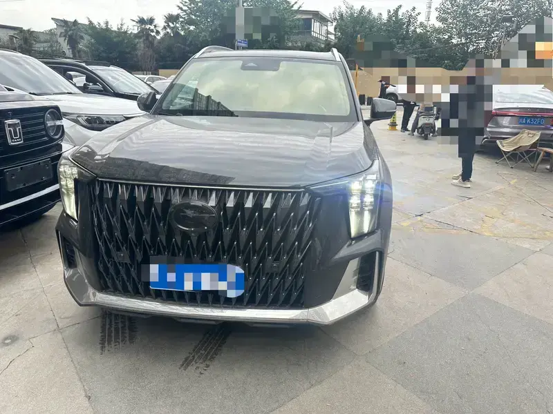 2022 GAC Trumpchi GS8 с пробегом 32 800 км