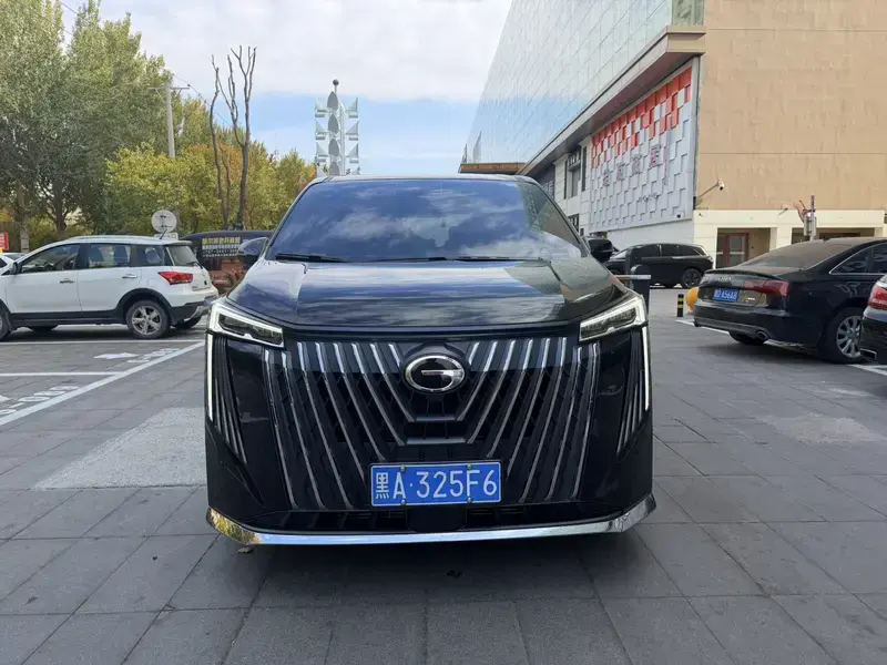 2024 GAC Trumpchi M8 с пробегом 24 600 км