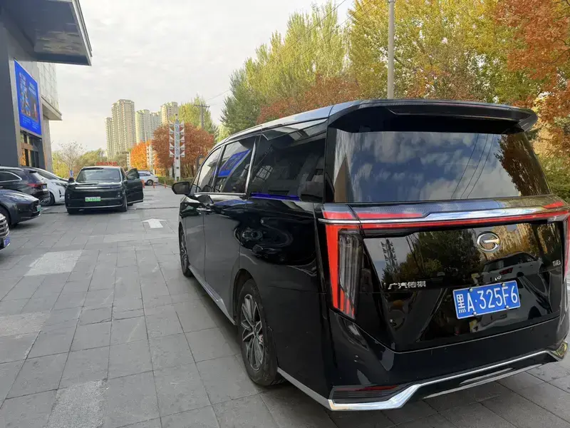 2024 GAC Trumpchi M8 с пробегом 24 600 км