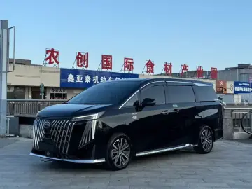 2024 GAC Trumpchi M8 с пробегом 86 000 км