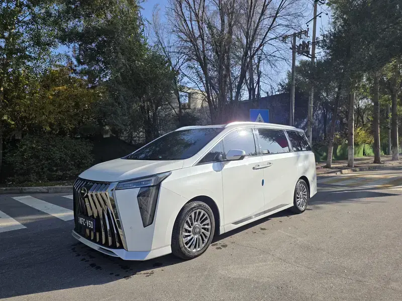 2023 GAC Trumpchi M8 с пробегом 70 000 км