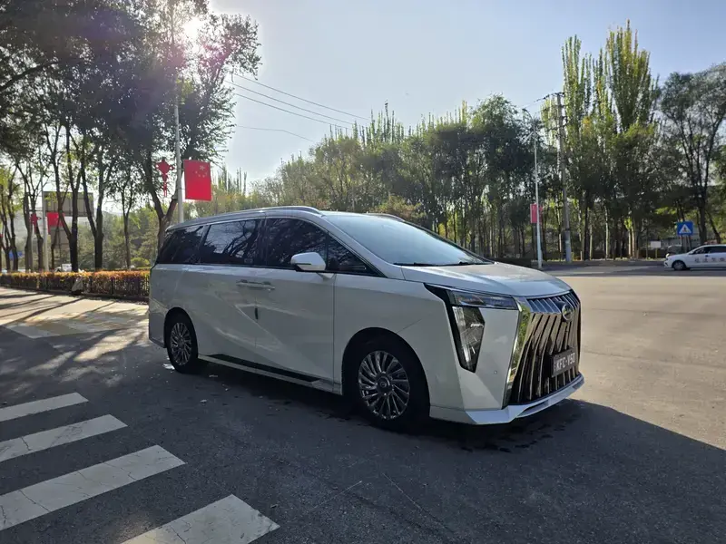 2023 GAC Trumpchi M8 с пробегом 70 000 км