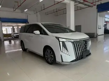 2024 GAC Trumpchi M8 с пробегом 19 000 км