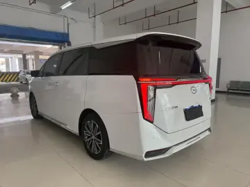 2024 GAC Trumpchi M8 с пробегом 19 000 км