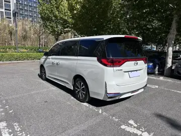 2023 GAC Trumpchi M8 с пробегом 110 000 км