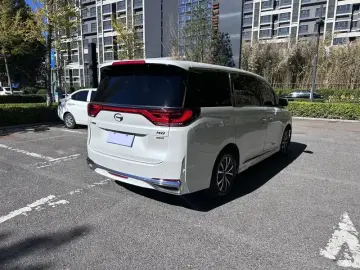 2023 GAC Trumpchi M8 с пробегом 110 000 км
