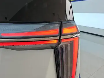 2023 GAC Trumpchi E9 с пробегом 47 000 км