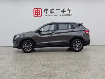 2025 Geely Binyue с пробегом 32 000 км