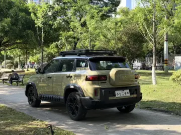 2025 Geely Cowboy с пробегом 100 км