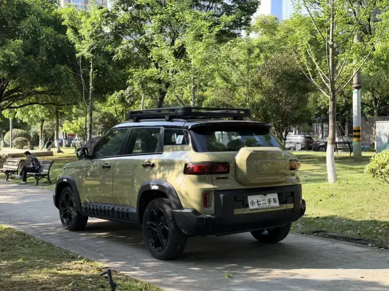 2025 Geely Cowboy с пробегом 100 км