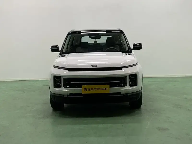 2026 Geely Icon с пробегом 8 600 км