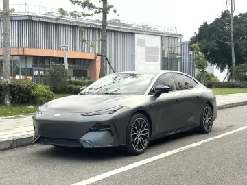 Geely Galaxy E8