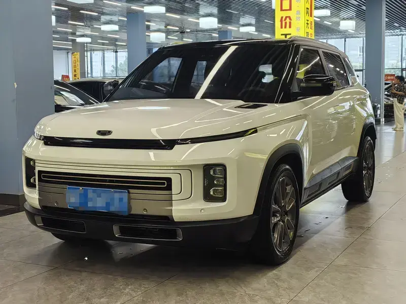 2020 Geely Icon с пробегом 43 000 км