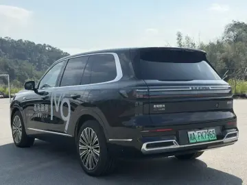 2025 Geely Galaxy M9 с пробегом 6 000 км