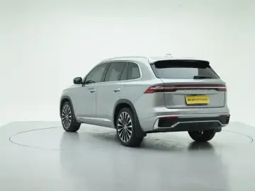 2025 Geely Monjaro с пробегом 4 600 км
