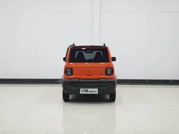 2025 Geely Panda с пробегом 5 000 км