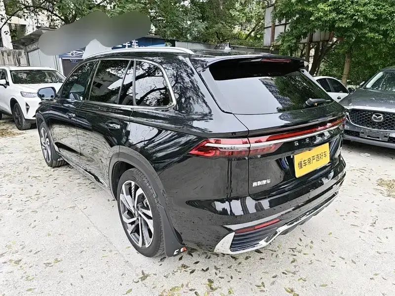 2023 Geely Monjaro с пробегом 42 900 км