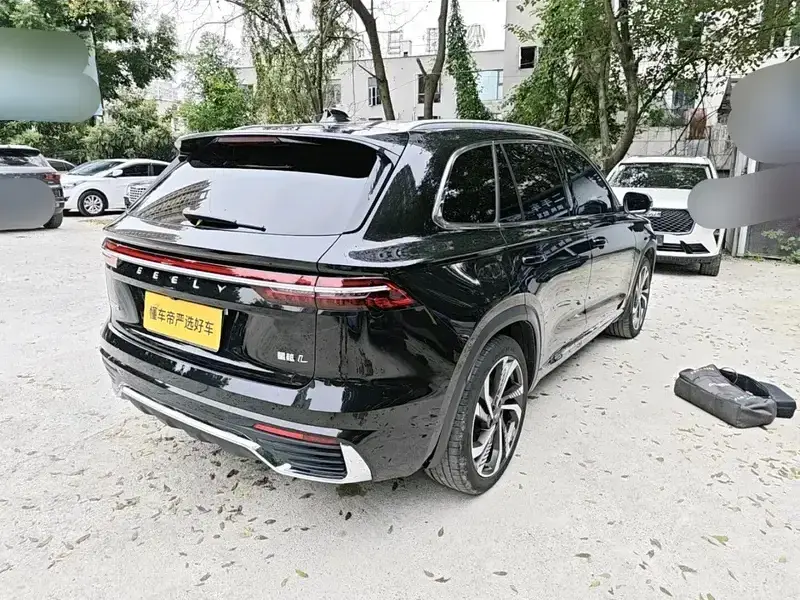 2023 Geely Monjaro с пробегом 42 900 км