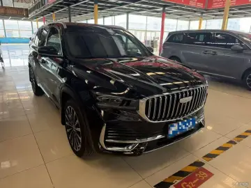 2025 Geely Monjaro с пробегом 10 000 км