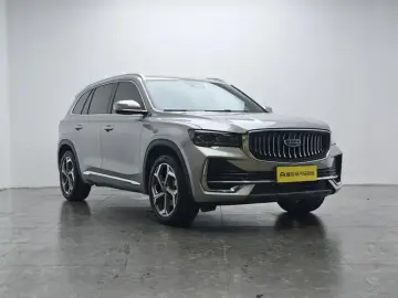 2024 Geely Monjaro с пробегом 13 500 км