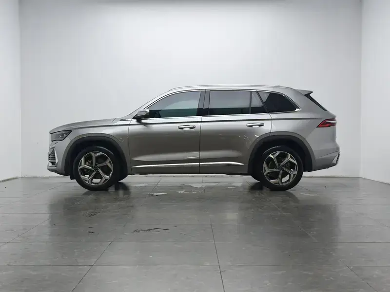 2024 Geely Monjaro с пробегом 13 500 км