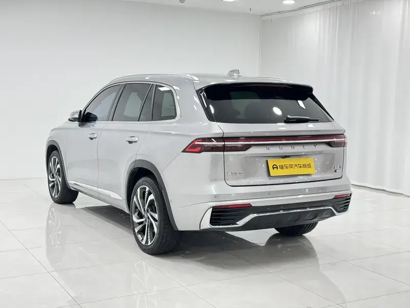 2021 Geely Monjaro с пробегом 38 700 км