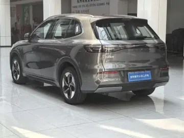 2026 Geely Galaxy E5 с пробегом 8 300 км