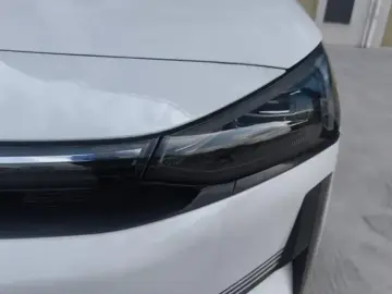 2023 Geely Galaxy L6 с пробегом 30 000 км