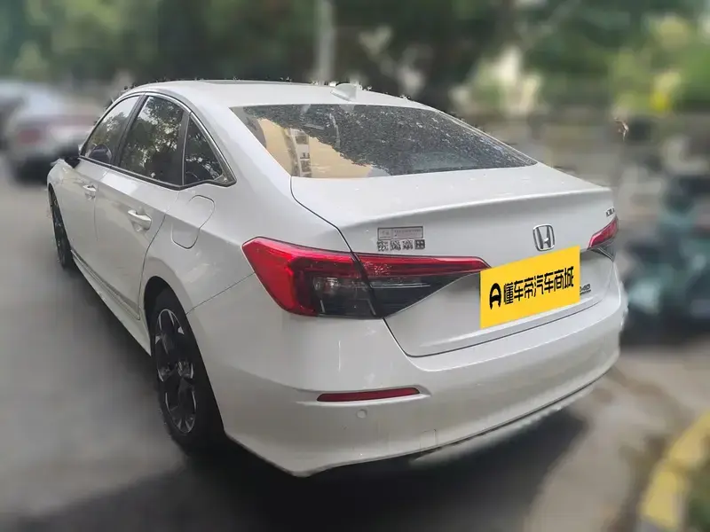2022 Honda Civic с пробегом 23 000 км