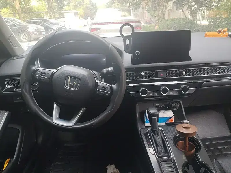 2022 Honda Civic с пробегом 23 000 км