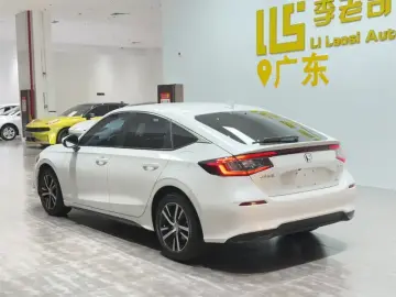 2023 Honda Civic с пробегом 17 500 км