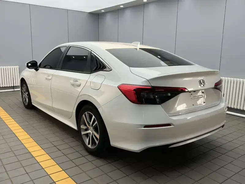 2022 Honda Civic с пробегом 76 000 км