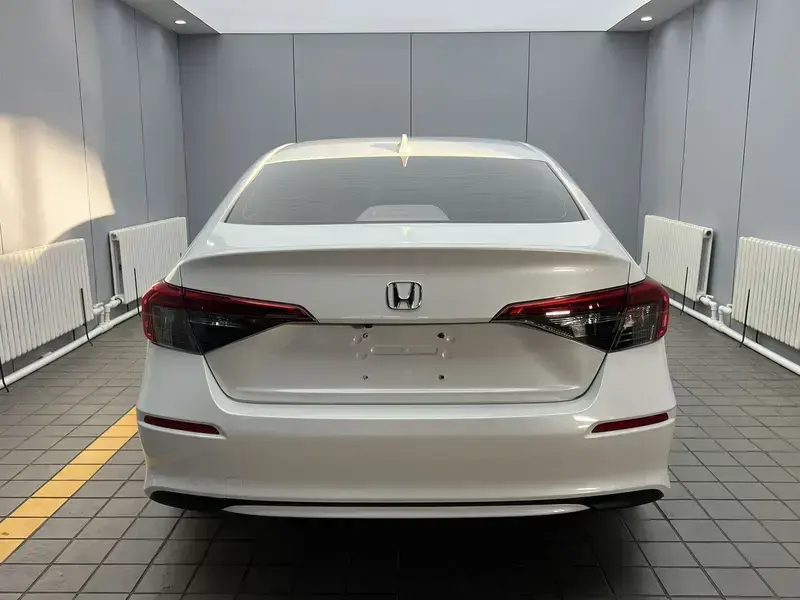 2022 Honda Civic с пробегом 76 000 км