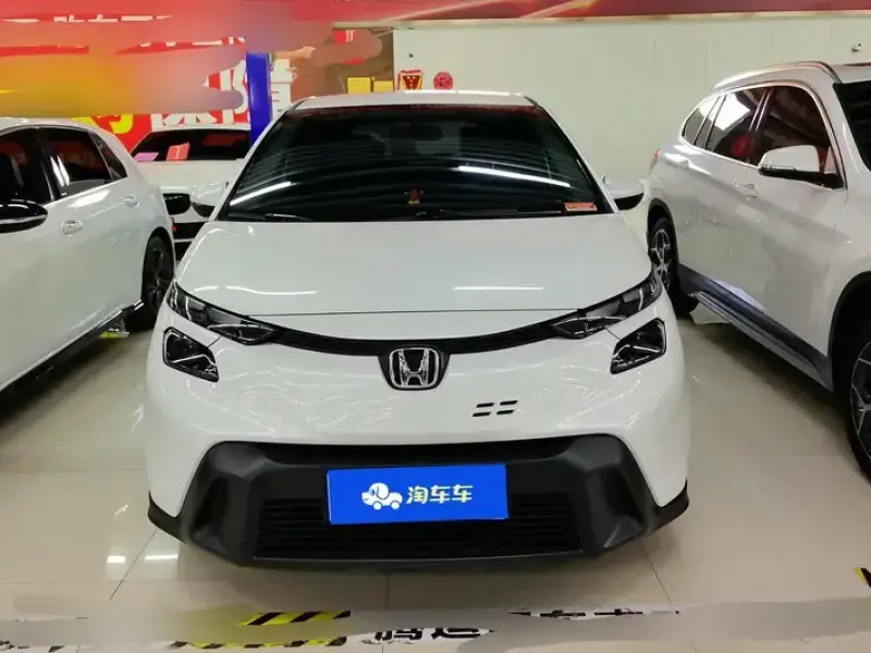 2026 Honda Fit с пробегом 11 000 км