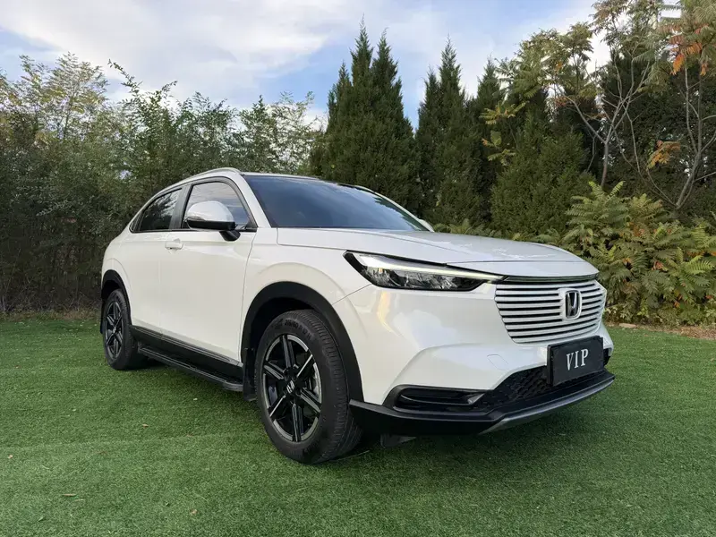 2023 Honda Vezel с пробегом 42 000 км