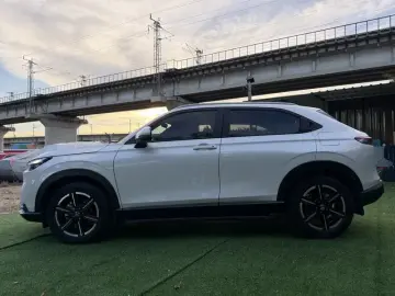 2023 Honda Vezel с пробегом 42 000 км