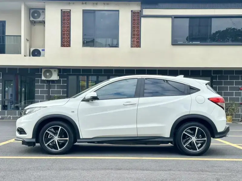 2022 Honda Vezel с пробегом 80 800 км