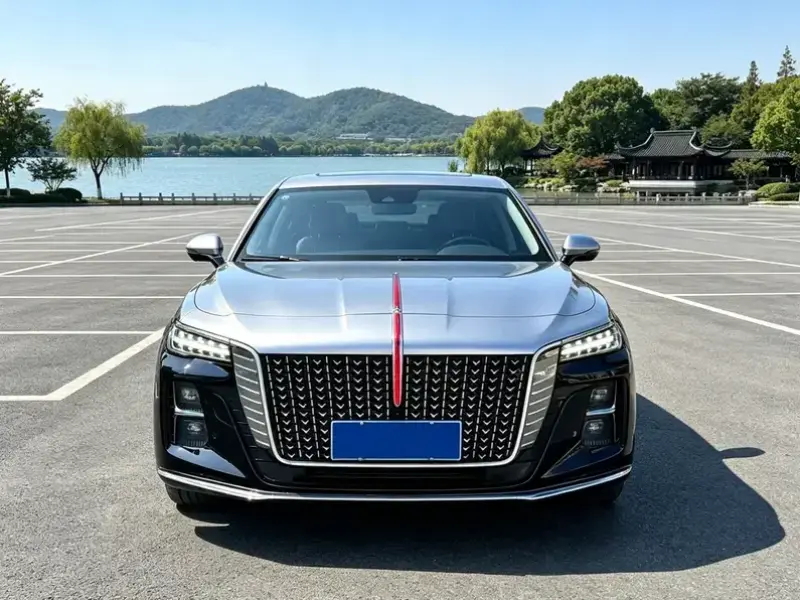 2023 Hongqi H5 с пробегом 67 000 км