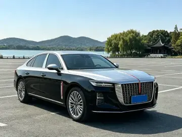 2023 Hongqi H5 с пробегом 67 000 км