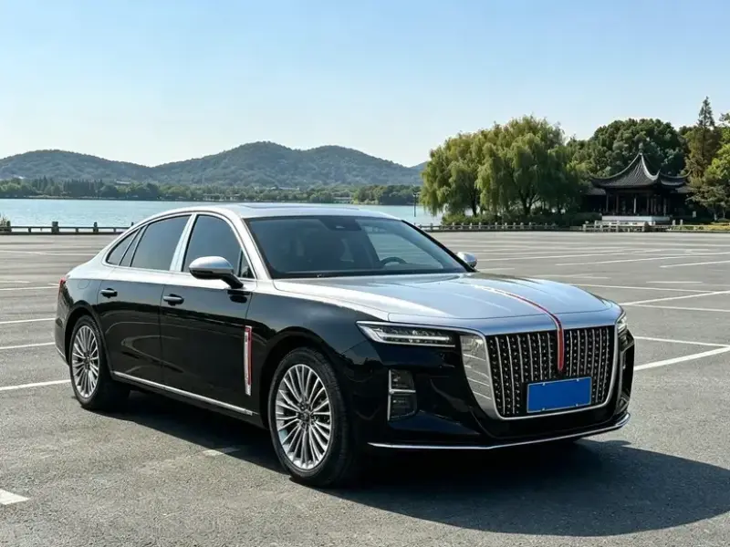 2023 Hongqi H5 с пробегом 67 000 км